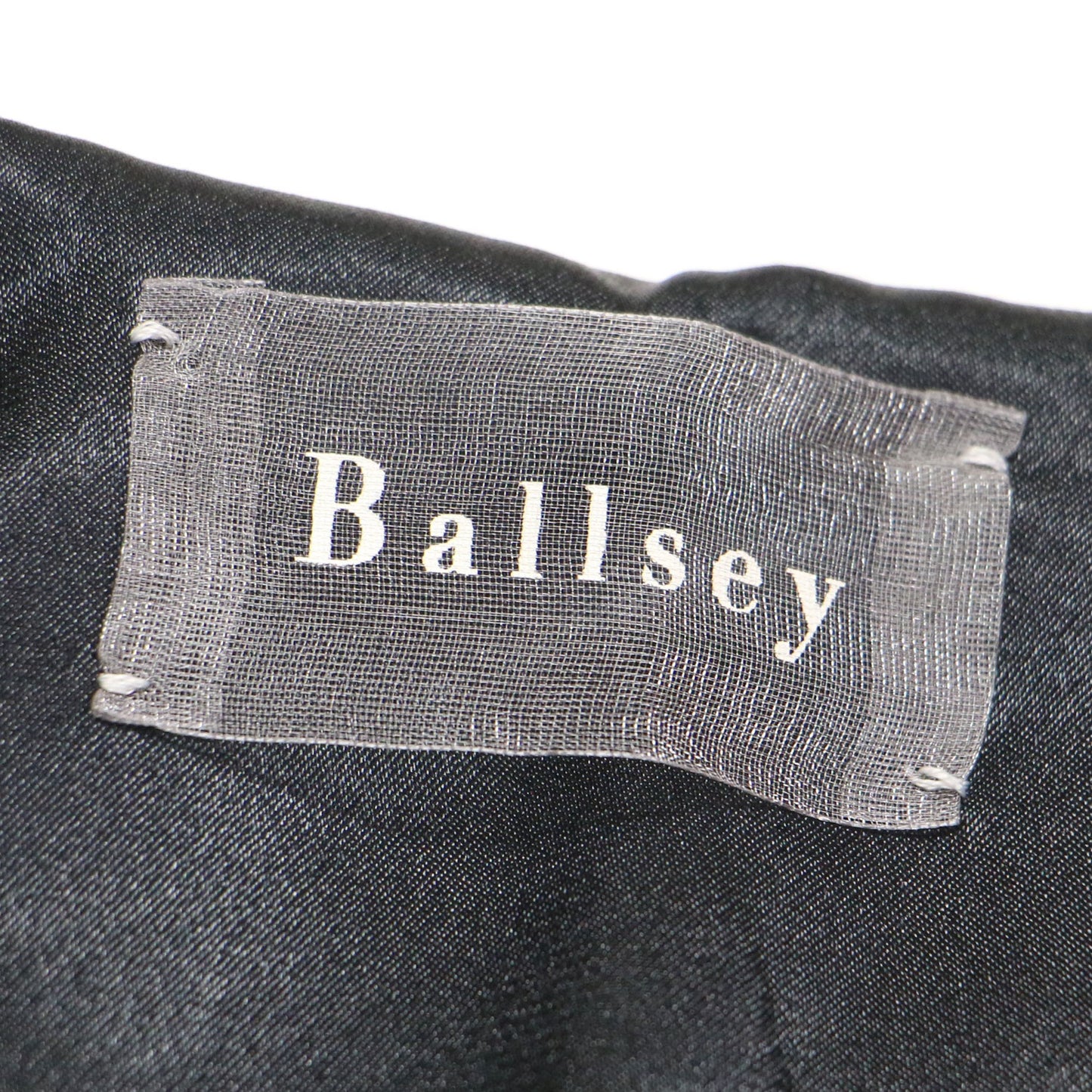 23春夏 ハイカウントギャバジン パフスリーブ ブラウス / プルオーバー 5分袖 キーネック パフスリーブ ギャザー フレア コットン