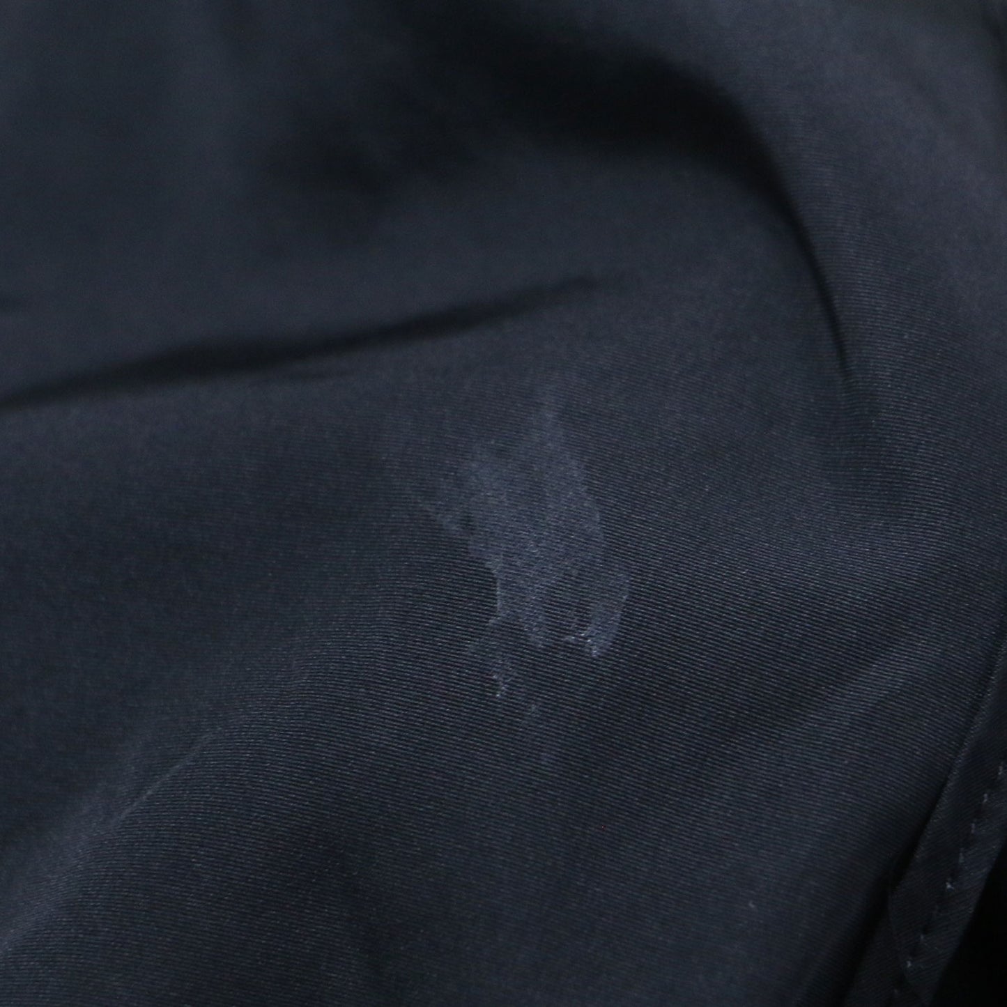 23秋冬 ポリエステル シルク マット タフタ ギャザー ティアード ブラウス / プルオーバー ノースリーブ ペプラム