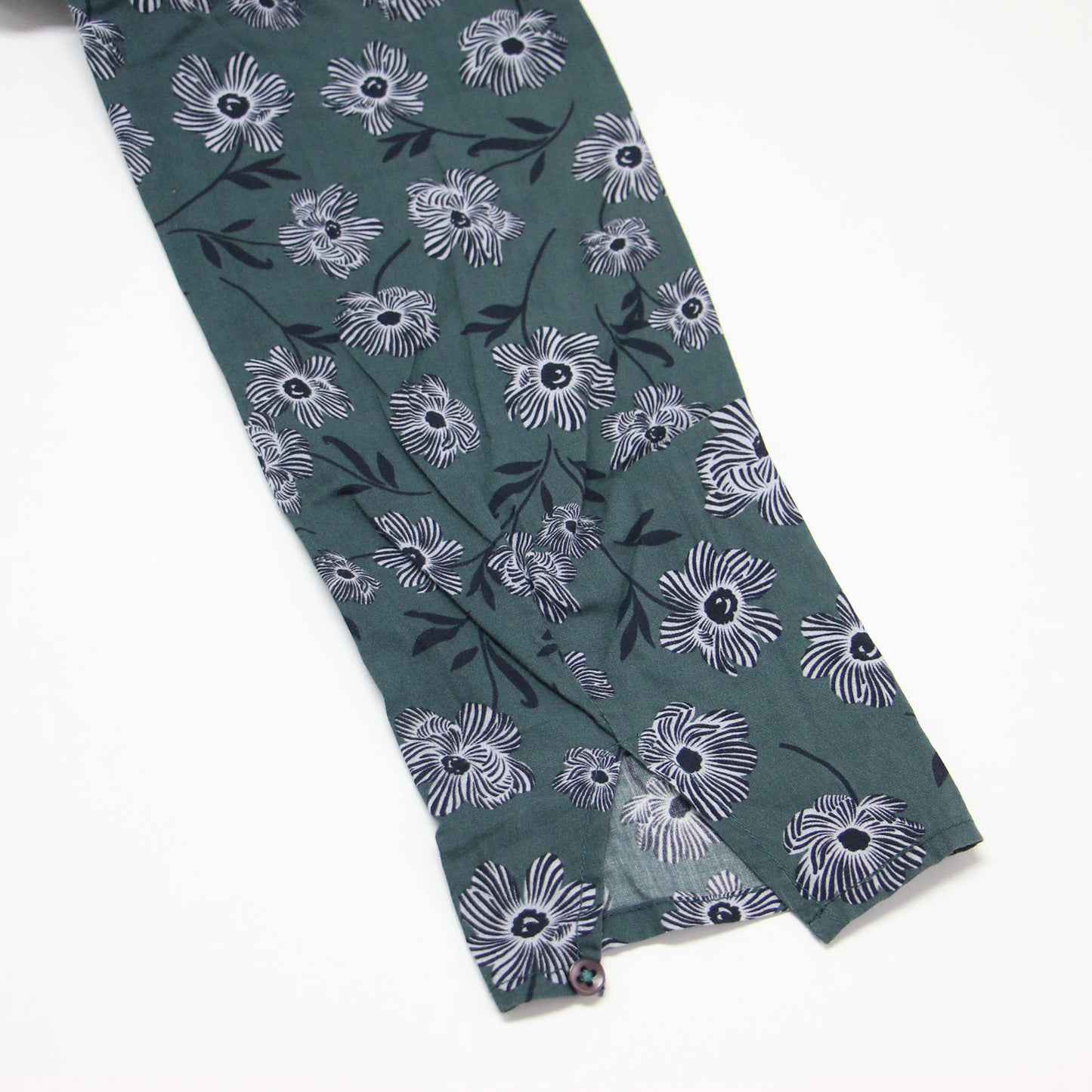 × UNITED ARROWS 別注 マドモアゼルのドレス / ワンピース 長袖 Vネック ロング丈 花柄 フレア コットン