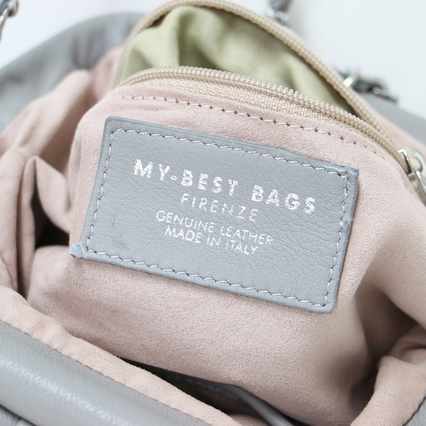 レザー チェーン ショルダーバッグ / POCHETTE GRANDE クラッチ 肩掛け クロスボディ タック