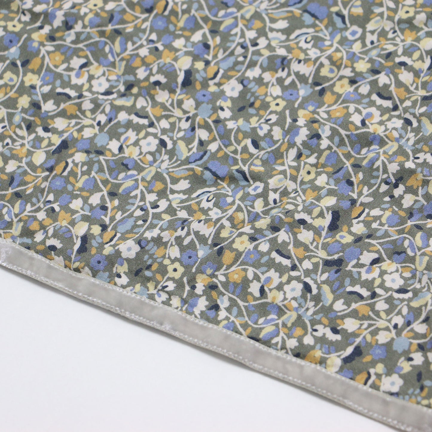 22春夏 フラワープリント カシュクール ワンピース / ドレス 長袖 Vネック マキシ丈 フレア Aライン ギャザー 総柄