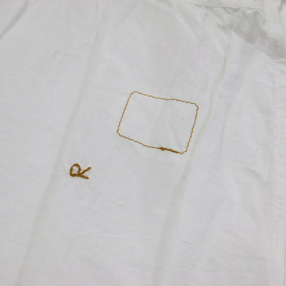 インドカディdeレースカラーTシャツ / ブラウス 長袖 クルーネック ペプラム フレア タック ロゴ 刺繍 コットン