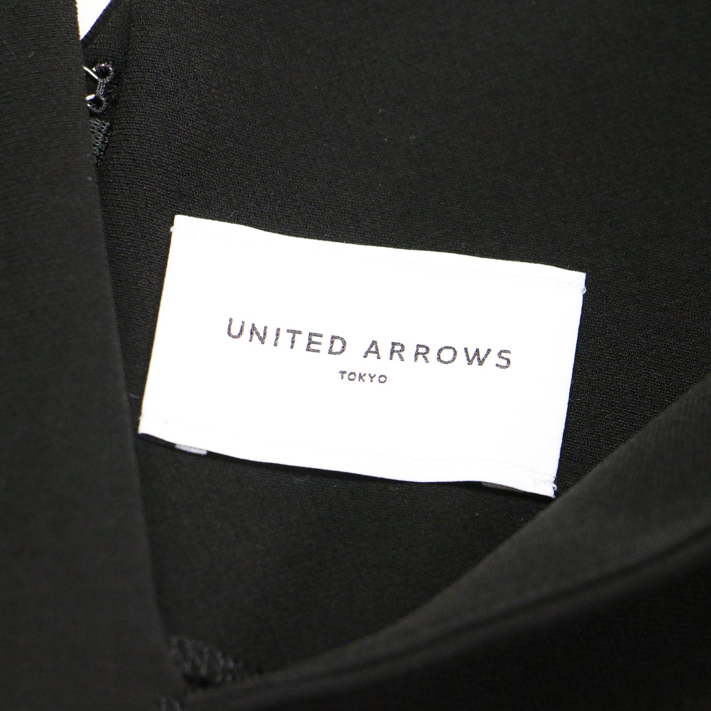 ディープ Vネック ジャンパースカート / ワンピース ロング Iライン スリット