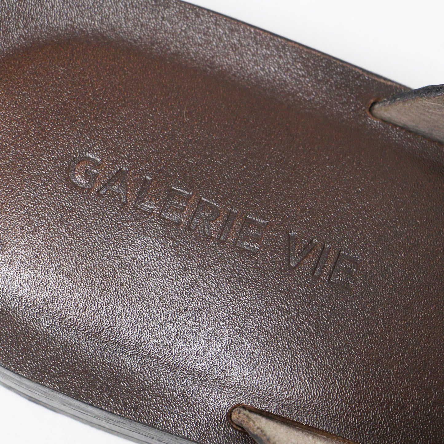 クロス レザー サンダル / GALERIE VIE VACCHETTA フラット ゴールド 金具