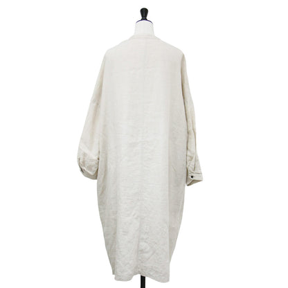 シャトルリネン バンドカラー ワンピース / ロング丈 長袖 ノーカラー ドロップショルダー ワイドシルエット