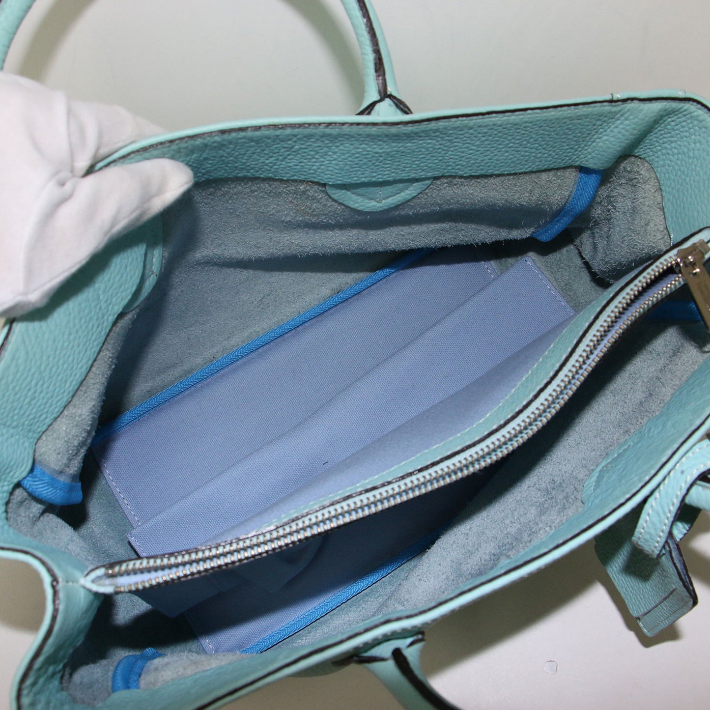 カウレザー トートバッグ / ハンドバッグ ネームタグ付き 本革