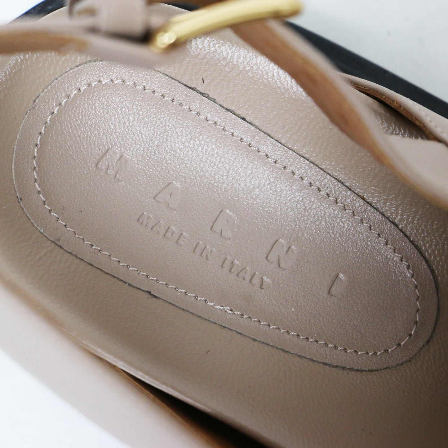 23春夏 レザー クリスクロス サンダル FBMS005201 / フラット バックベルト