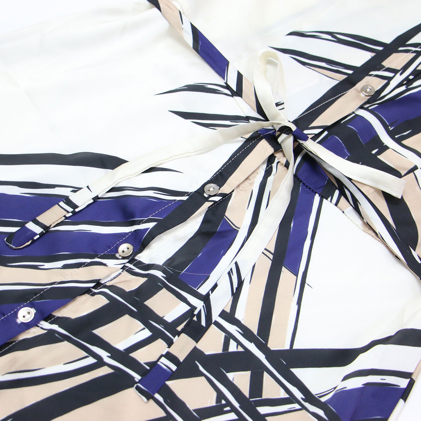 幾何学柄 ロング シャツワンピース / 7分袖 フレア 総柄 プリント サテン