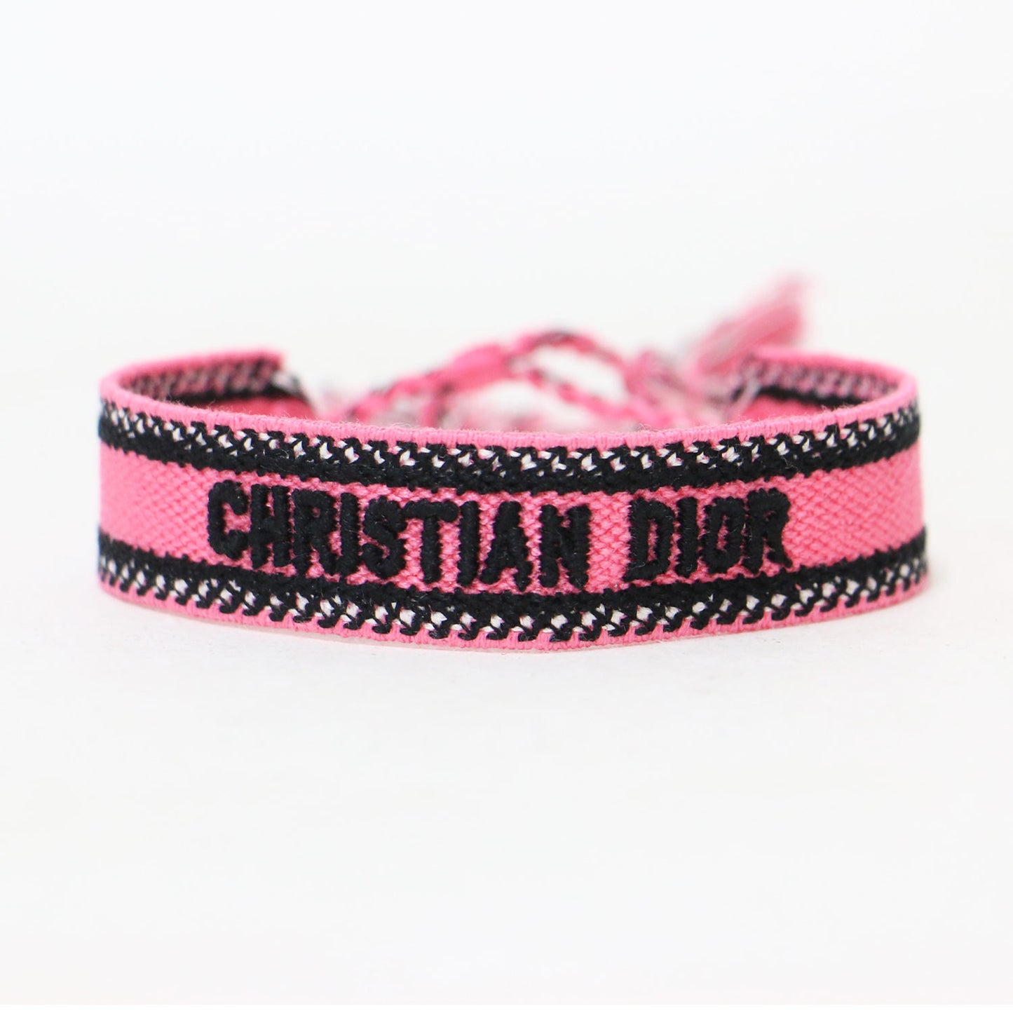 ロゴ 刺繍 ファブリック ブレスレット 2点セット / ミサンガ ウィービングブレスレット タッセル