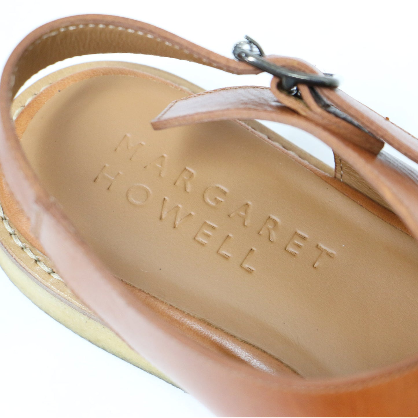 編み込み レザー フラット サンダル / バックストラップ クレープソール 牛革