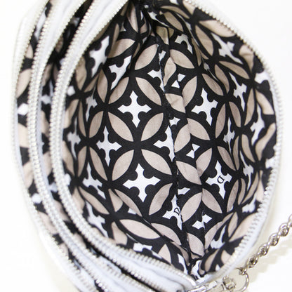 チェーン ストラップ マルチ ポケット ポーチ / ショルダーバッグ ポシェット レザー 牛革