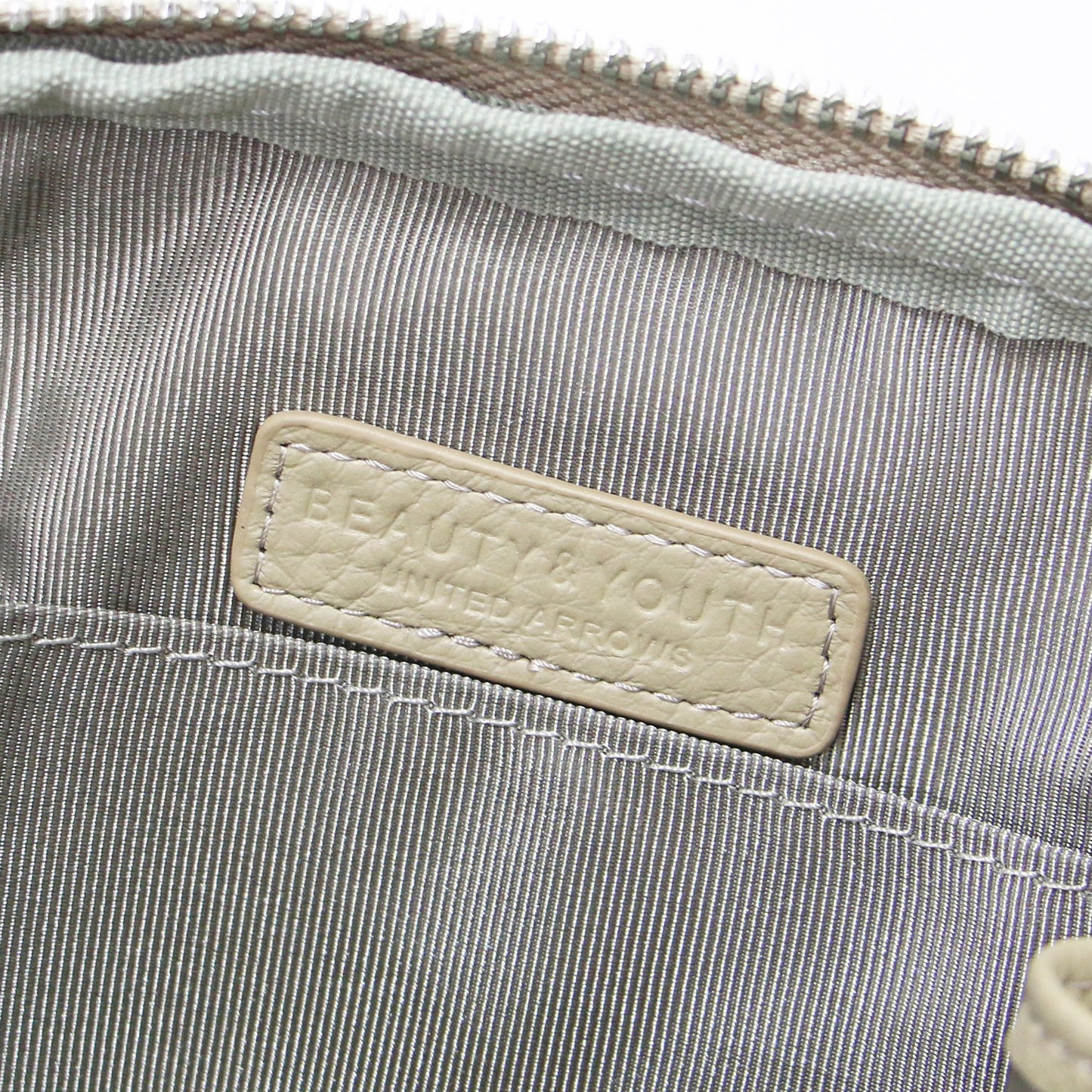 25春夏 レザー ジップ ショルダー バッグ / ポシェット 2WAY チェーン 牛革