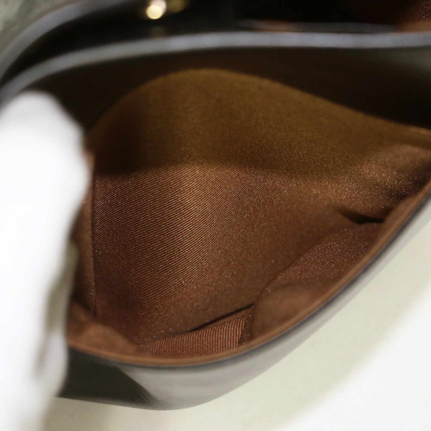 24秋冬 カウファー ショルダーバッグ / ポシェット 斜め掛け 肩掛け コンビ 本革