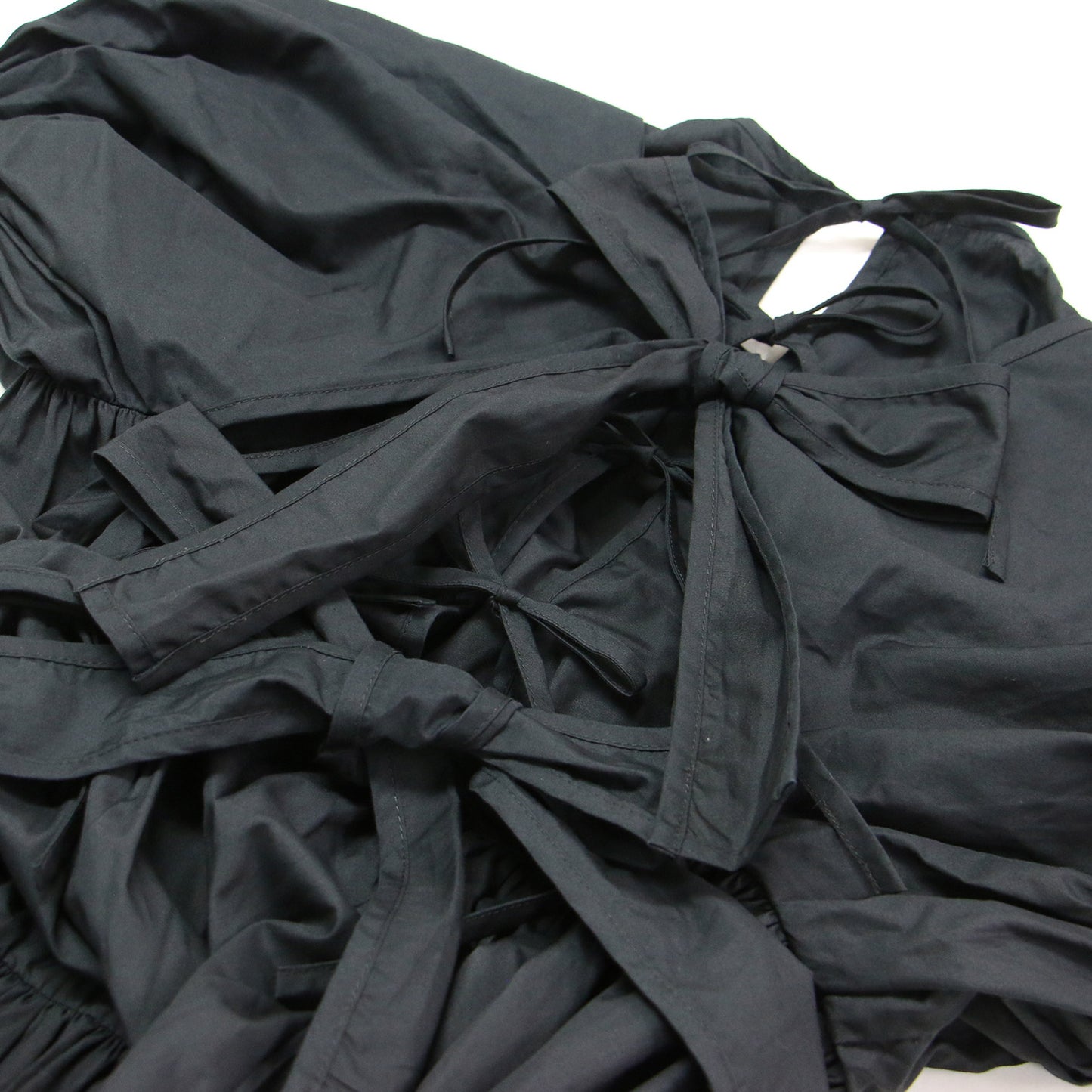 パフスリーブ ティアード ボリューム ロング ワンピース / ドレス マキシ丈 半袖 クルーネック リボン コットン