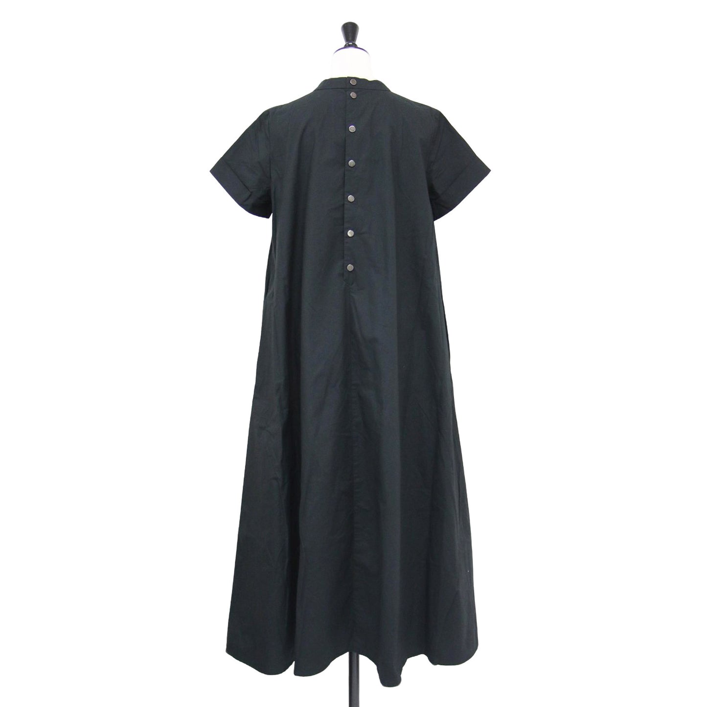 ハイネック Aライン ワンピース / ドレス 半袖 ロング丈 フレア メタルボタン コットン