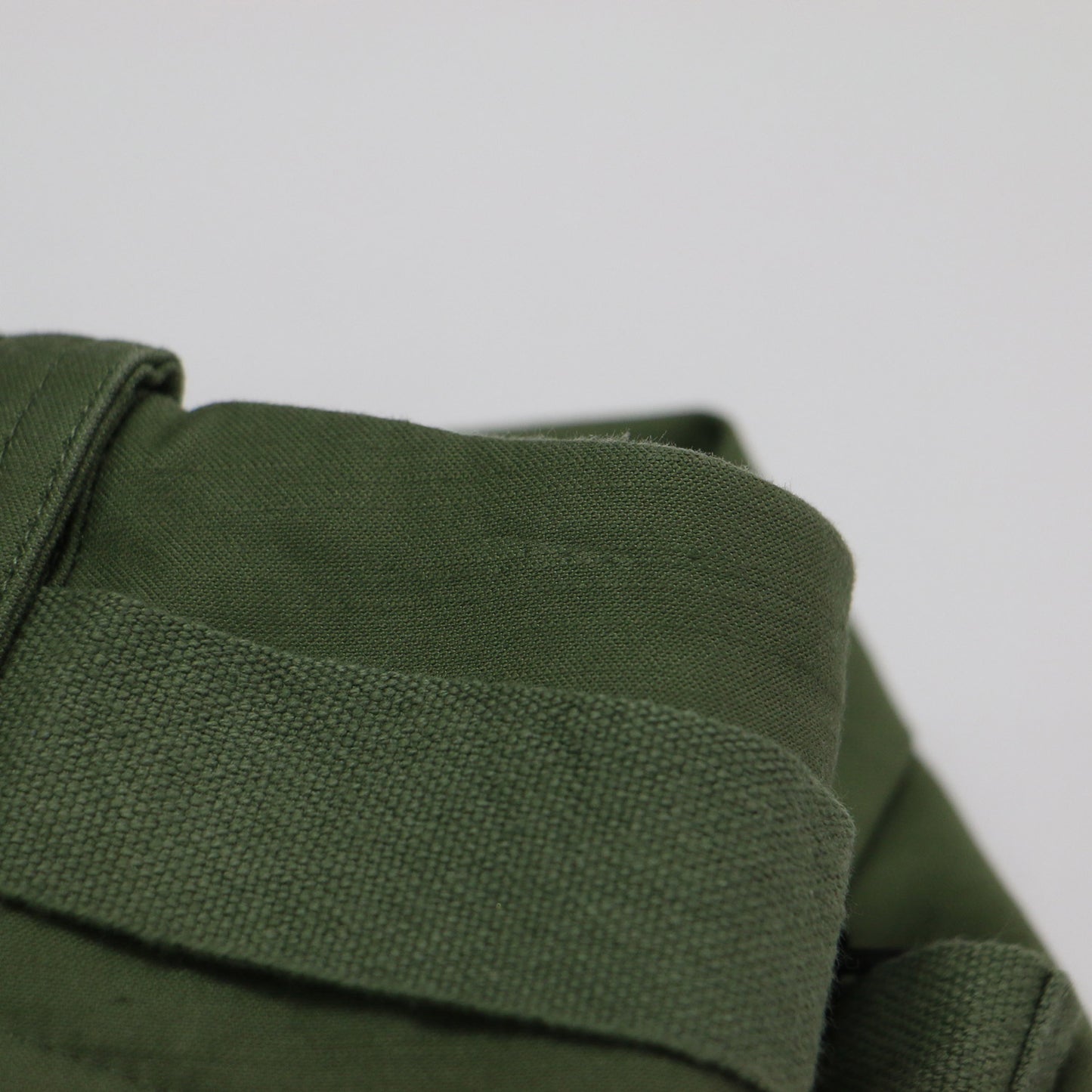 21春夏 バックサテン スラブ ミリタリーパンツ / テーパード ハイウエスト バックル ストレッチ コットン