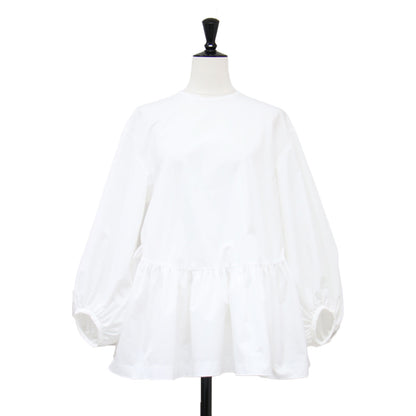 24春夏 ストレッチタフタ ティアードブラウス / プルオーバー シャツ 長袖 クルーネック ペプラム ボリュームスリーブ