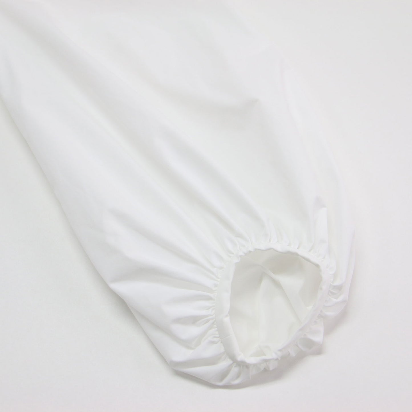 24春夏 ストレッチタフタ ティアードブラウス / プルオーバー シャツ 長袖 クルーネック ペプラム ボリュームスリーブ