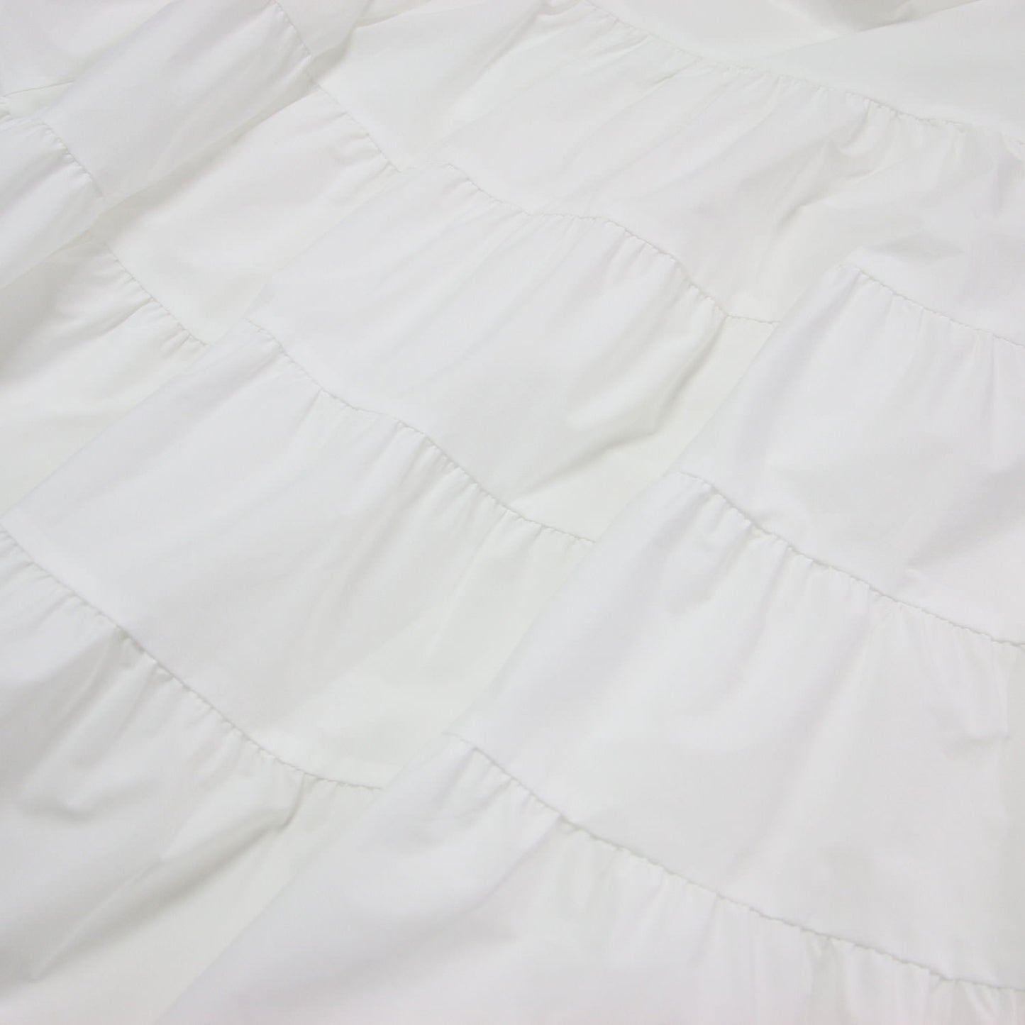 23春夏 ストレッチタフタ ティアード ブラウス / シャツ 長袖 クルーネック フレア ギャザー バックリボン タフタ