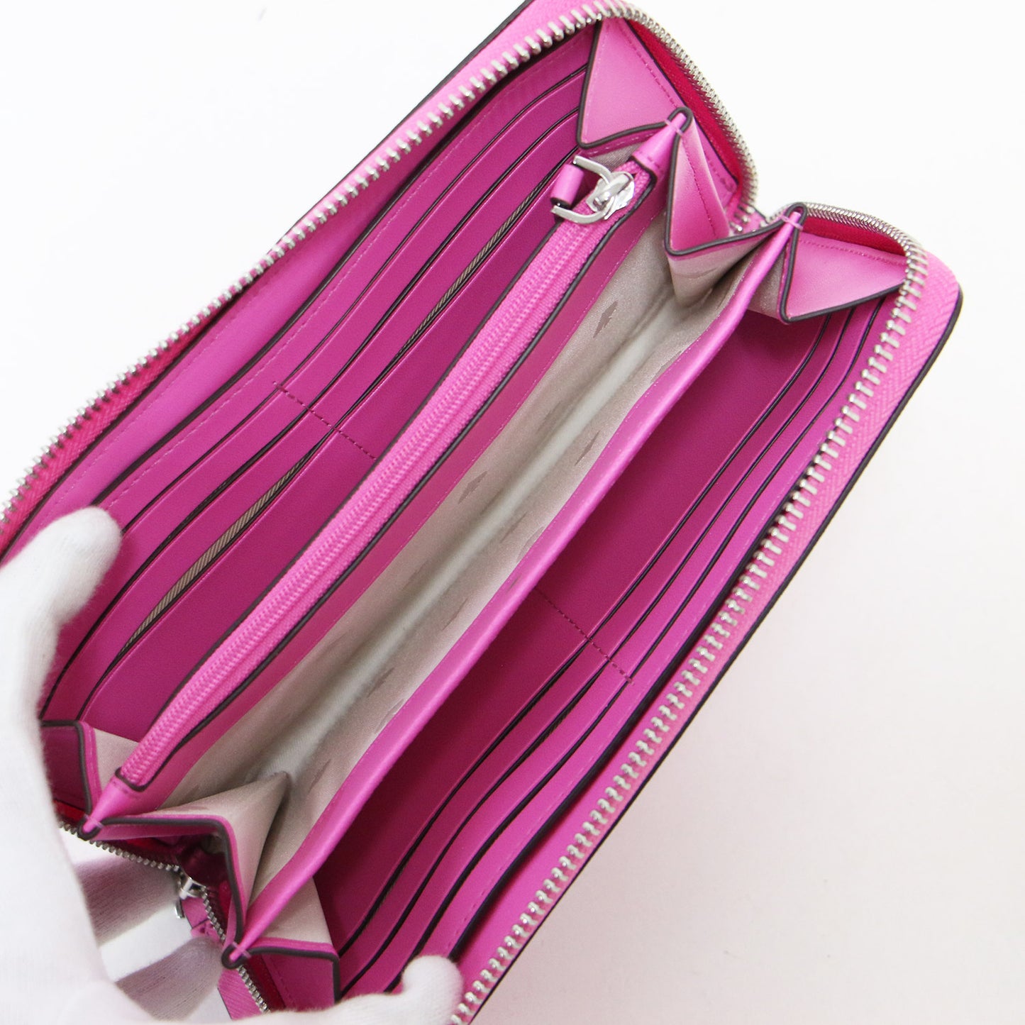 レザー ラウンドジップ ロングウォレット / 長財布 ロゴ