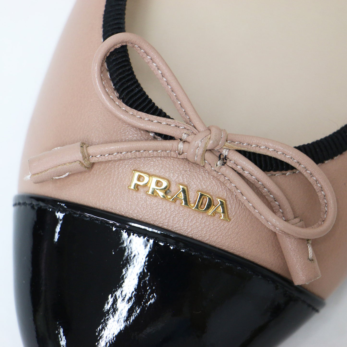 バイカラー リボン バレエシューズ / パンプス ラウンドトゥ フラット ロゴ レザー