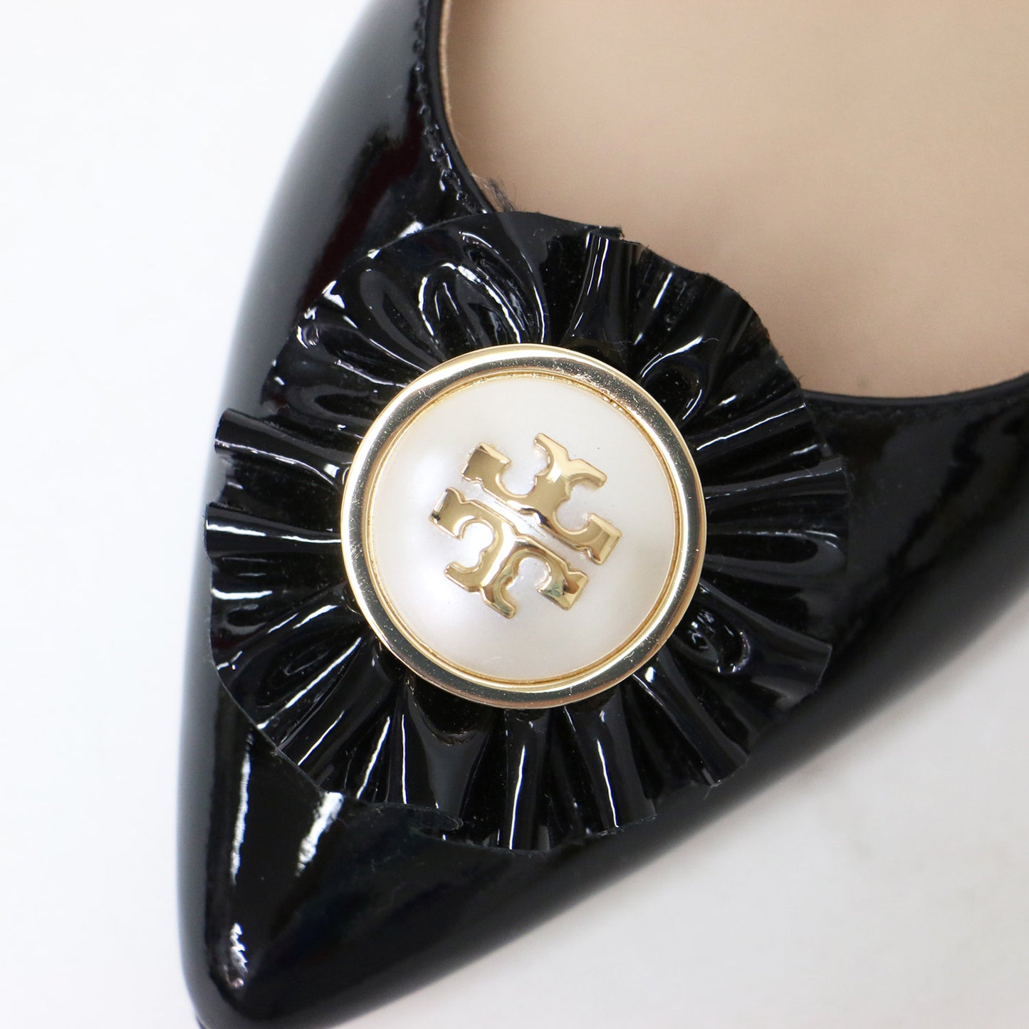 ロゴ パールモチーフ ポインテッドトゥ エナメル パンプス / MELODY FLAT バレエシューズ フラット フリル 牛革