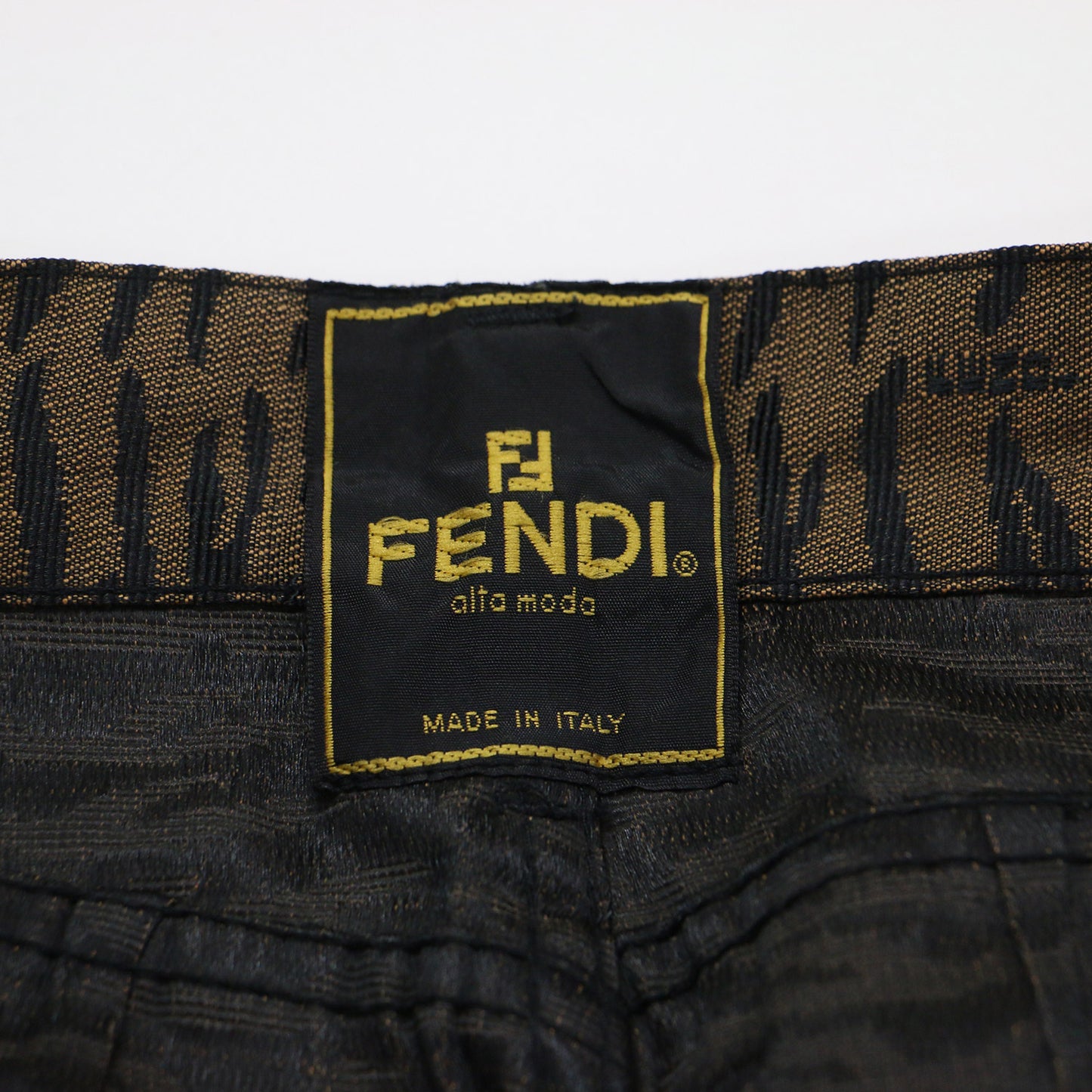 ジャガード テーパードパンツ / デニムパンツ ハイウエスト 5ポケット 総柄 ブランドロゴ ヴィンテージ