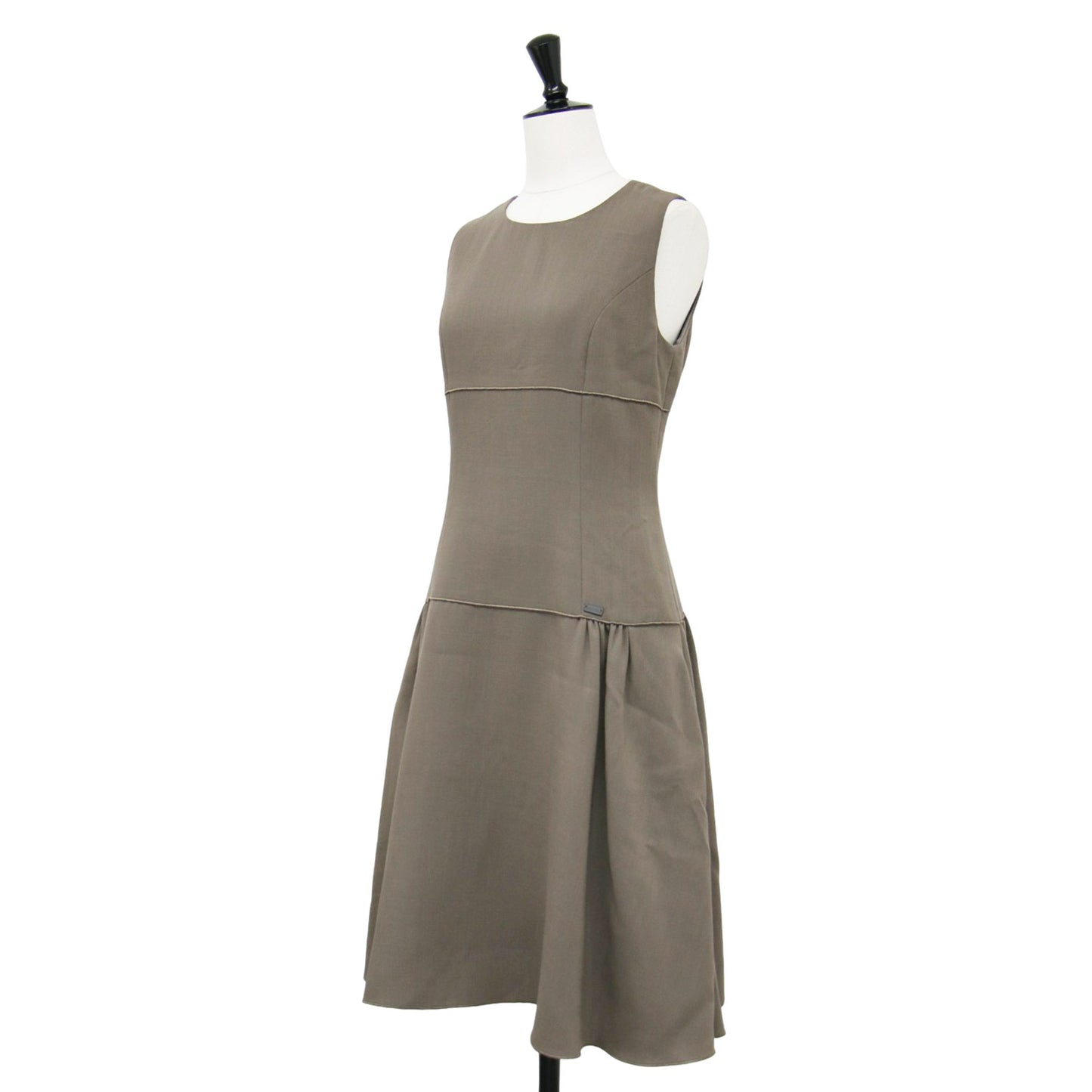 レディ スピーガ ドレス / ワンピース ノースリーブ クルーネック ミディ丈 フレア ウール