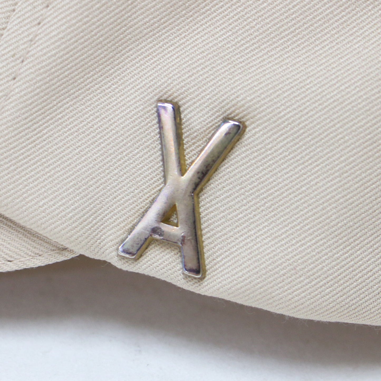 ロゴ モチーフ キャップ / GOLD STUD OVER FIT BALL CAP 帽子