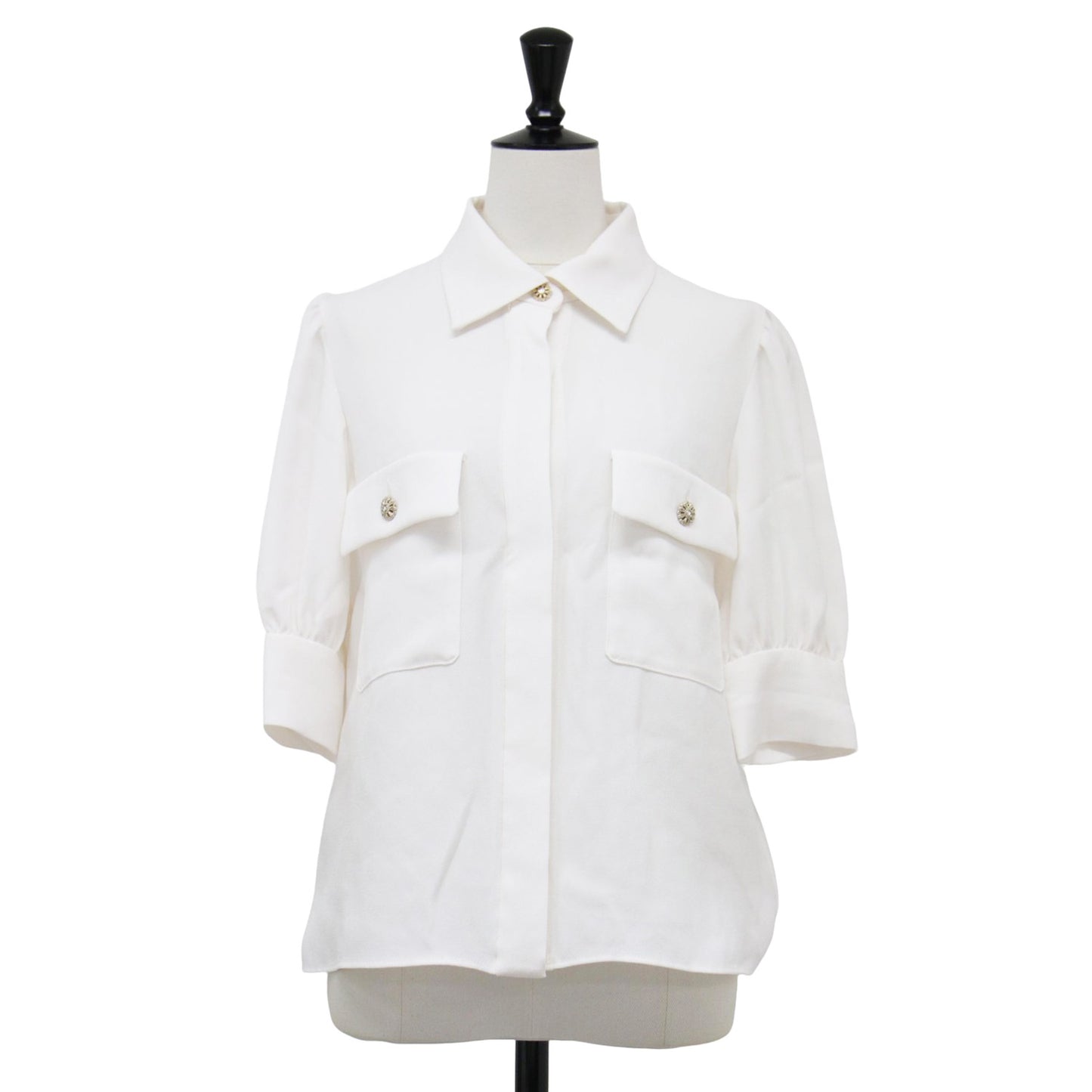 25春夏 バックサテン ハーフスリーブビジュー ブラウス / シャツ 五分袖 パフスリーブ