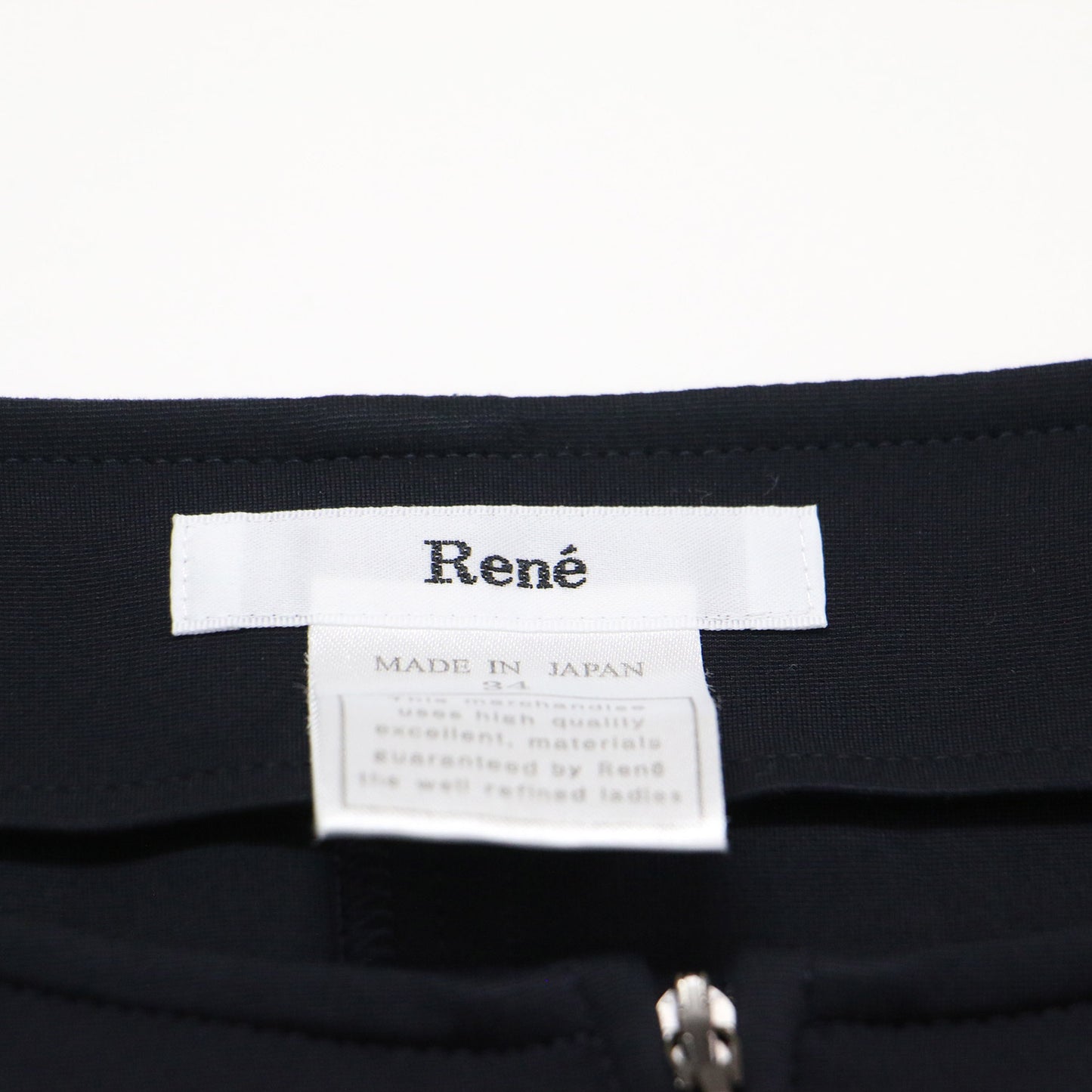 ビジュー付き 半袖 ミニ ワンピース / ラウンドネック パフスリーブ フロントジップ ジャージー素材