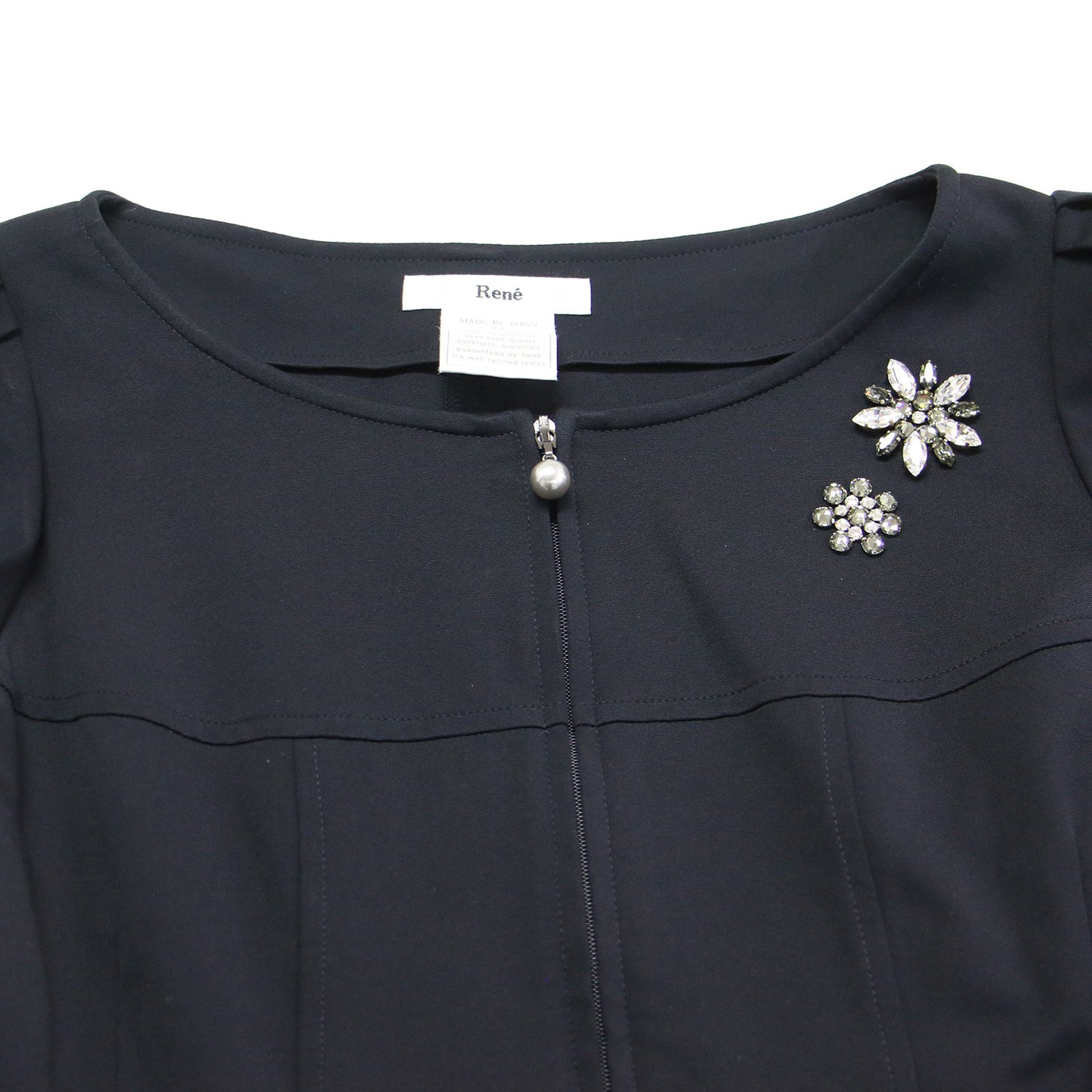 ビジュー付き 半袖 ミニ ワンピース / ラウンドネック パフスリーブ フロントジップ ジャージー素材