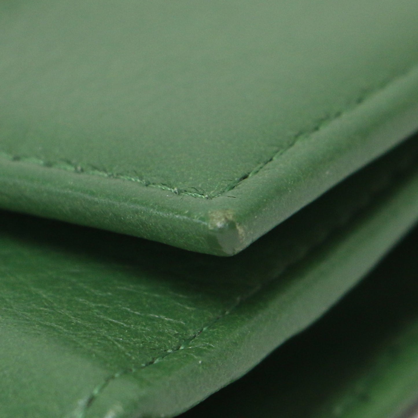 IOPELLE 20春夏 三つ折 ミニ ウォレット / 財布 コンパクト サイバスケ柄 型押し レザー