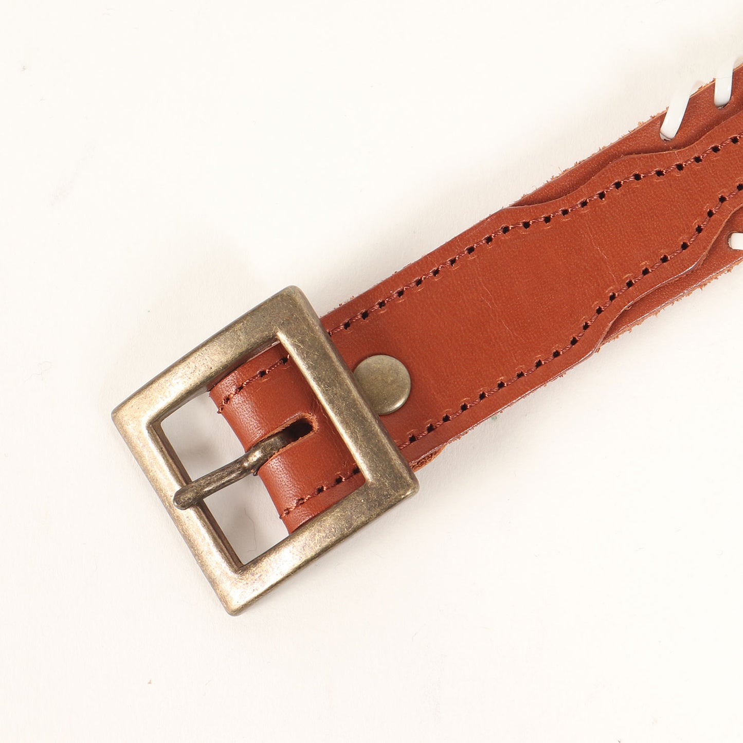 23秋冬 ビーズ レザー ベルト / ロゴ ネイティブ柄 ステッチ 刺繍