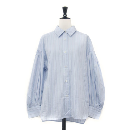 25春夏 シグネチャー ストライプ シャツ / Signature Stripe レギュラーカラー 長袖 ドロップショルダー バルーンスリーブ センターボックス コットン ウォッシャブル