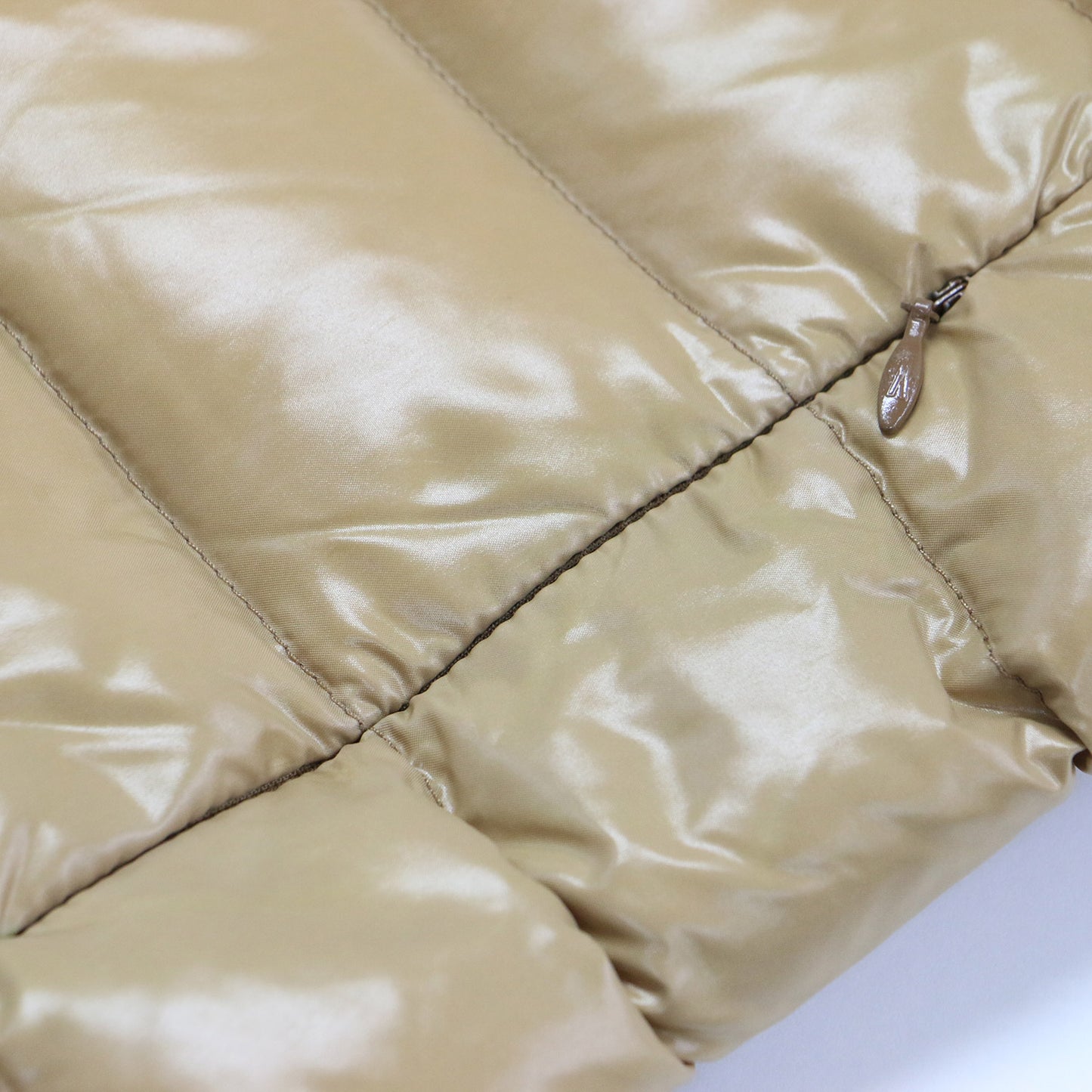 ダウンベスト GHANY GILET / スタンドカラー ダブルジップ ワッペン ロゴ ナイロン
