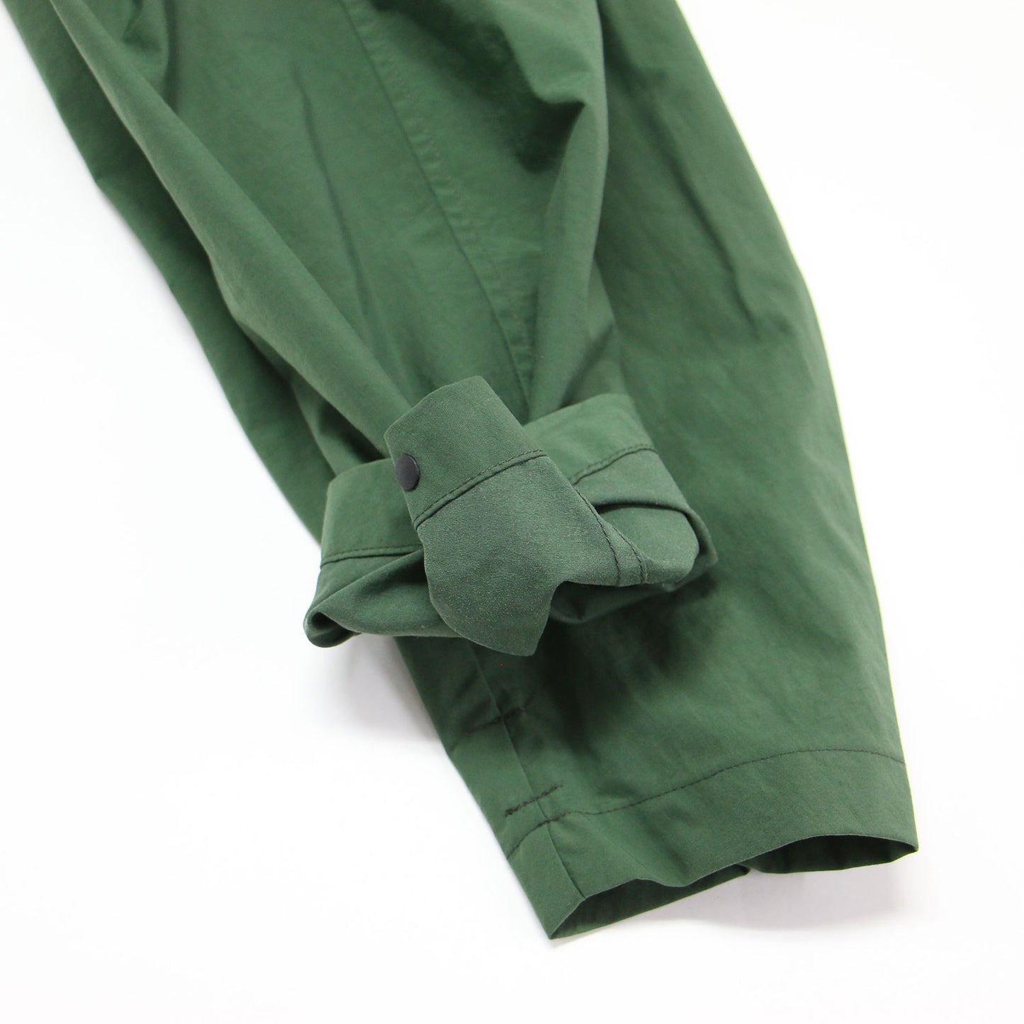 × BACH ヴェンチャー ジャケット / ブルゾン ショート丈 長袖 スタンドカラー フード付き ユニセックス ナイロン