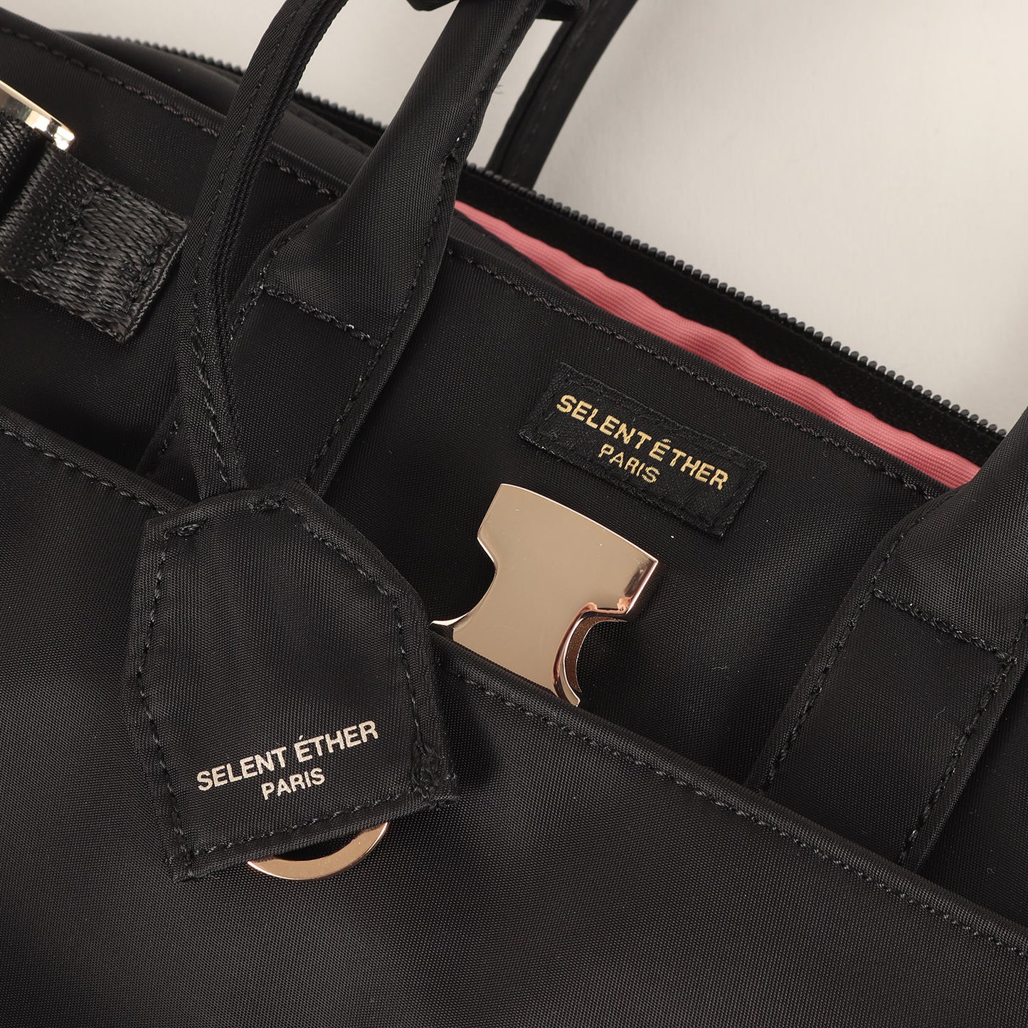 ナイロン 2WAY トートバッグ / PASSION30 ハンドバッグ ショルダー 肩掛け クロスボディ