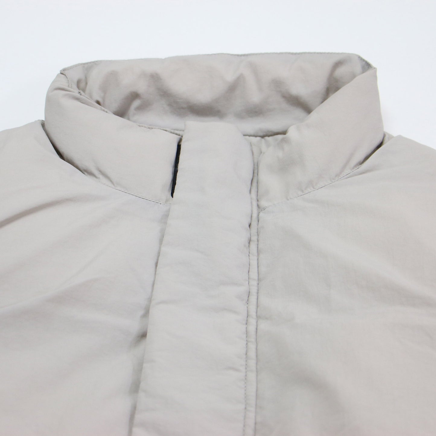 24秋冬 ボリューム スタンドカラー パデット ベスト / ECO CLOUD PADDED 中綿 バルーンシルエット