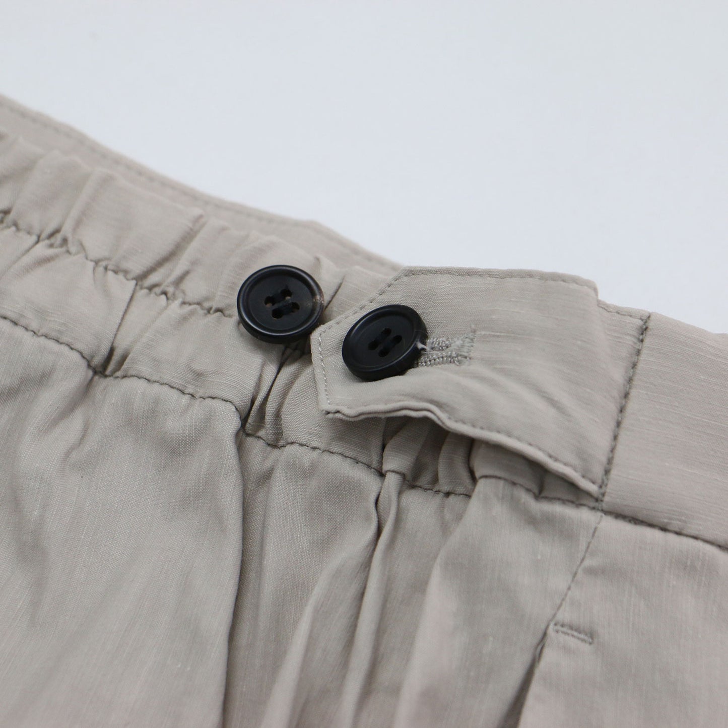 23春夏 リネン ナイロン ストレッチ セミワイドパンツ / ストレート センタープレス アジャスト ギャザー