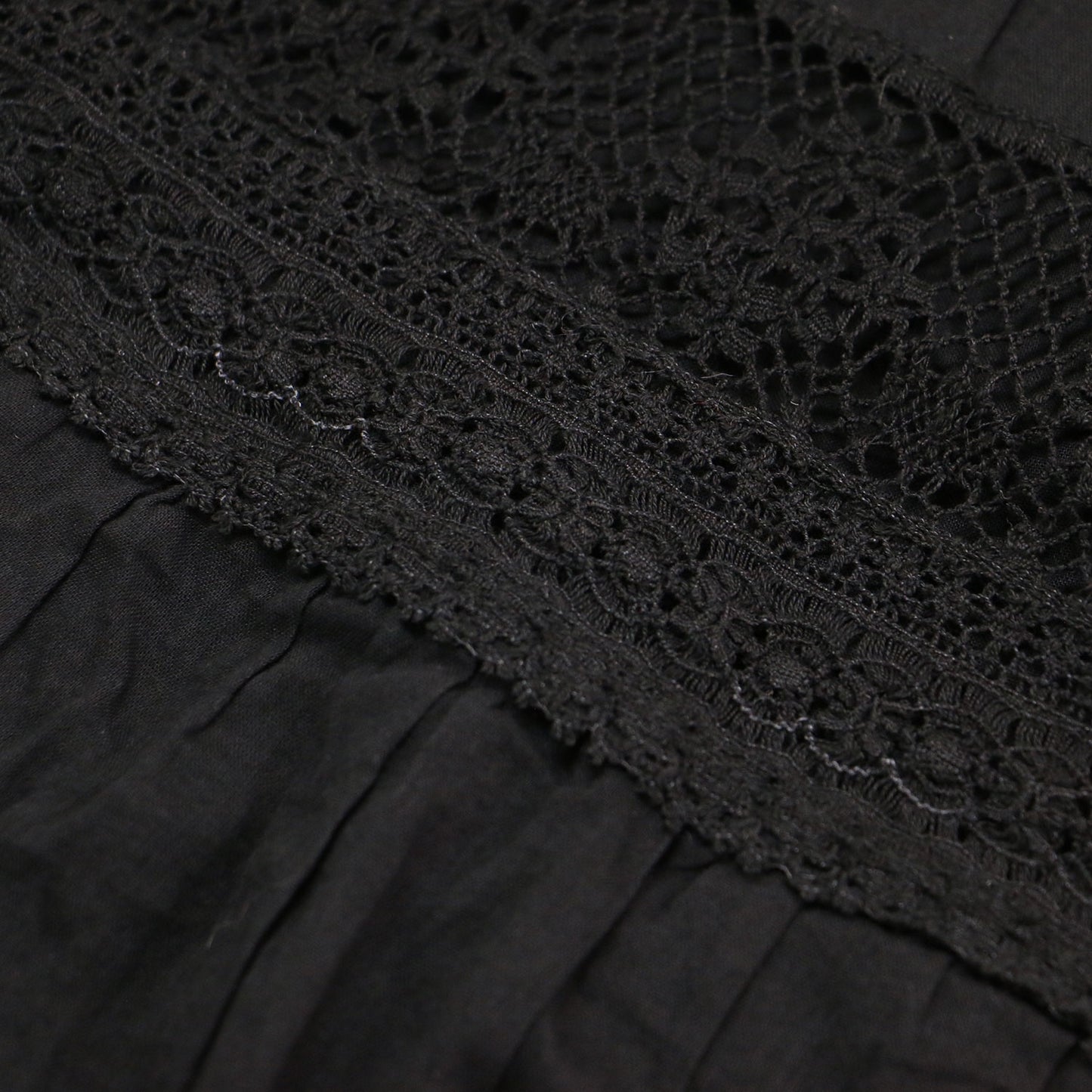 22秋冬 アンティークライクレーススカート / Antique like lace ティアードAライン フレア ウエストゴム コットン ウォッシャブル