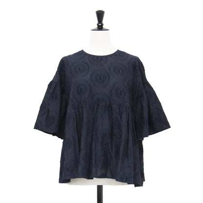 23春夏 サンフラワー ジャカード ラッフルスリーブ ブラウス / プルオーバー 半袖 クルーネック フレア タック コットン シルク