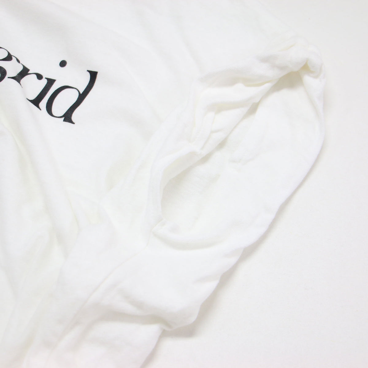 × L'Appartement 25春夏 ロゴプリント Tシャツ / Off the grid T-shirt プルオーバー ラウンドネック 半袖 フレンチスリーブ コットン