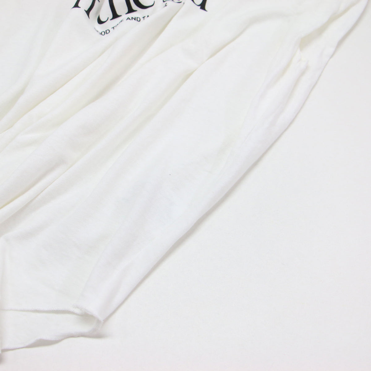 × L'Appartement 25春夏 ロゴプリント Tシャツ / Off the grid T-shirt プルオーバー ラウンドネック 半袖 フレンチスリーブ コットン