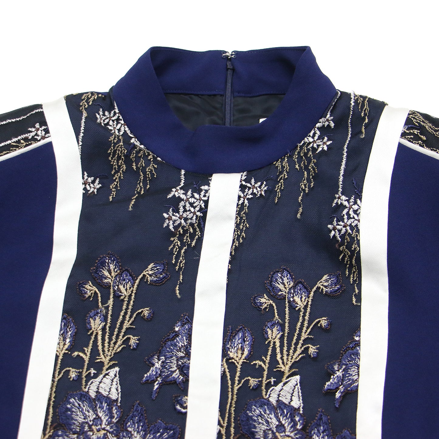 24秋冬 花柄 刺繍 レース ドレス / Framed flower lace dress ワンピース 長袖 ロング丈 ボトルネック ラグランスリーブ