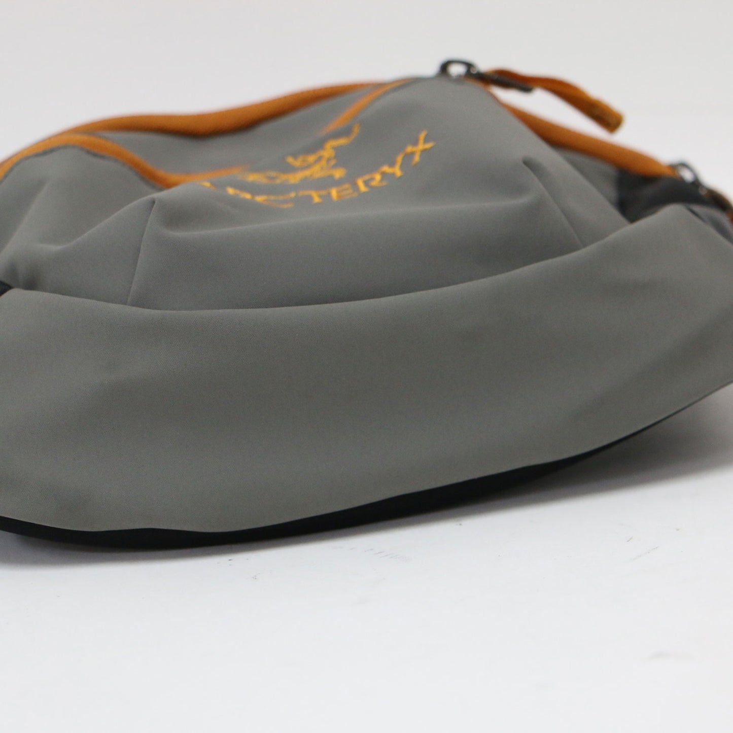 ×BEAMS 別注 ARRO ReBird 23春夏 ボディバッグ / ショルダーバッグ ロゴ ナイロン