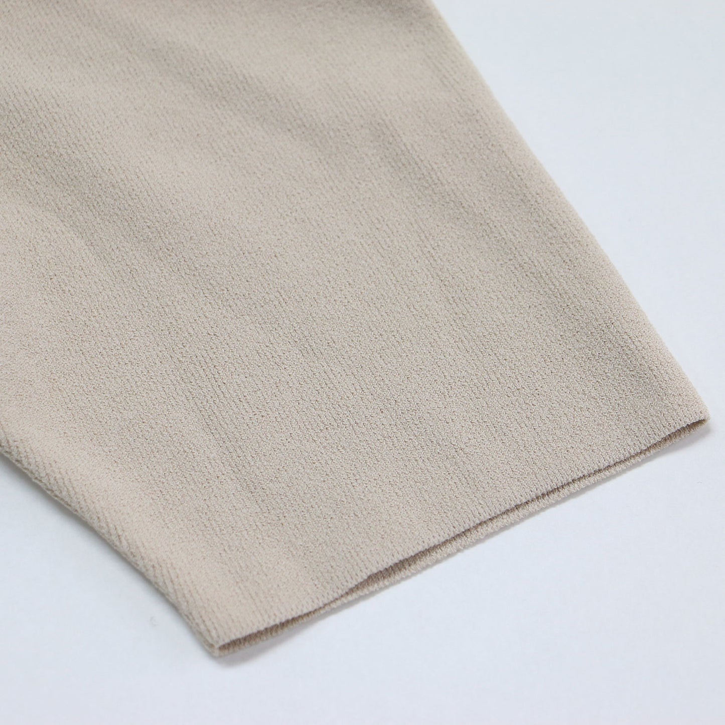 25春夏 コンパクト クルーネック プルオーバー / Adler Ellen B Sweater ニット 5分袖 ストレッチ