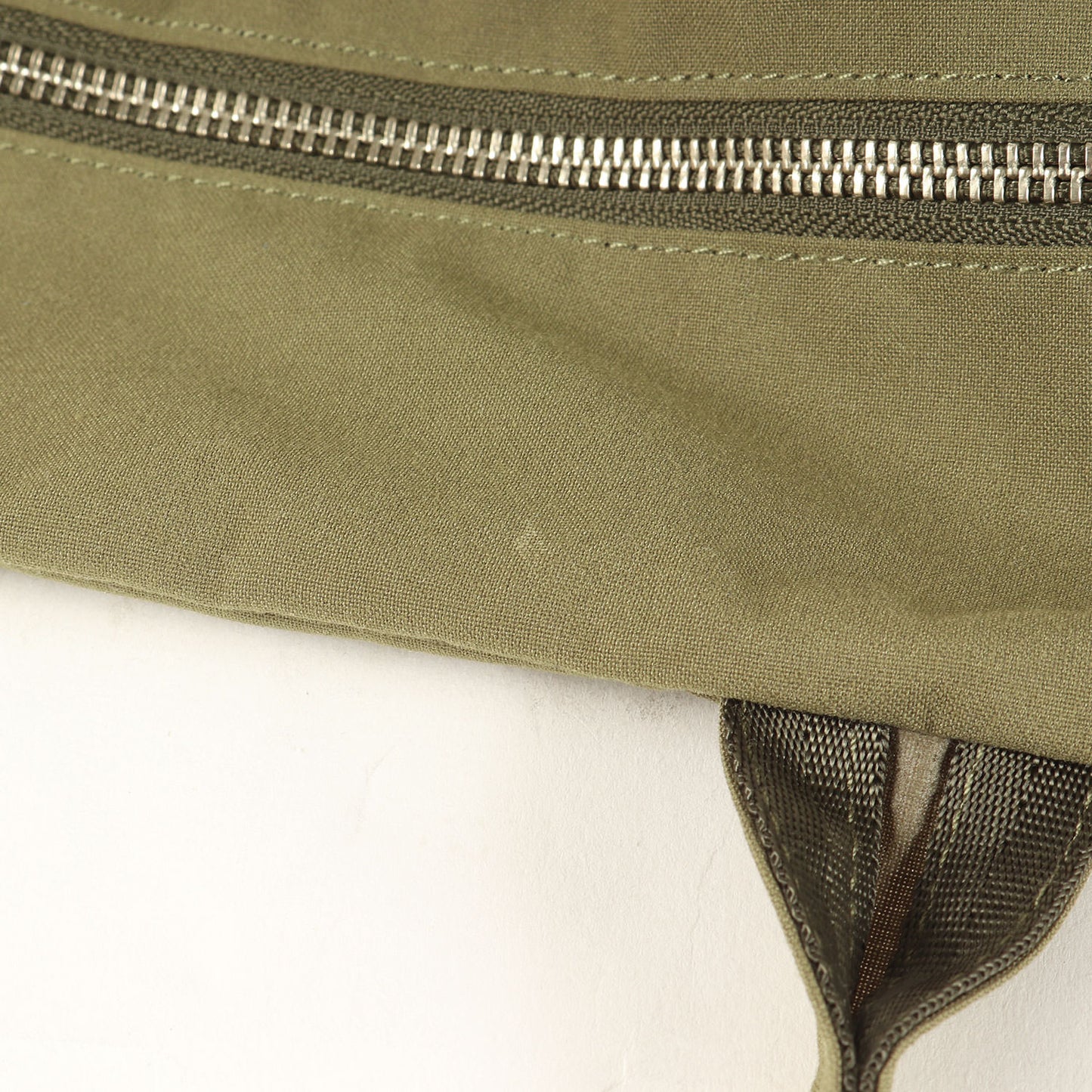 メトロ トートバッグ NM81632 / Metro Tote SE ハンドバッグ 肩掛け ブランドロゴ