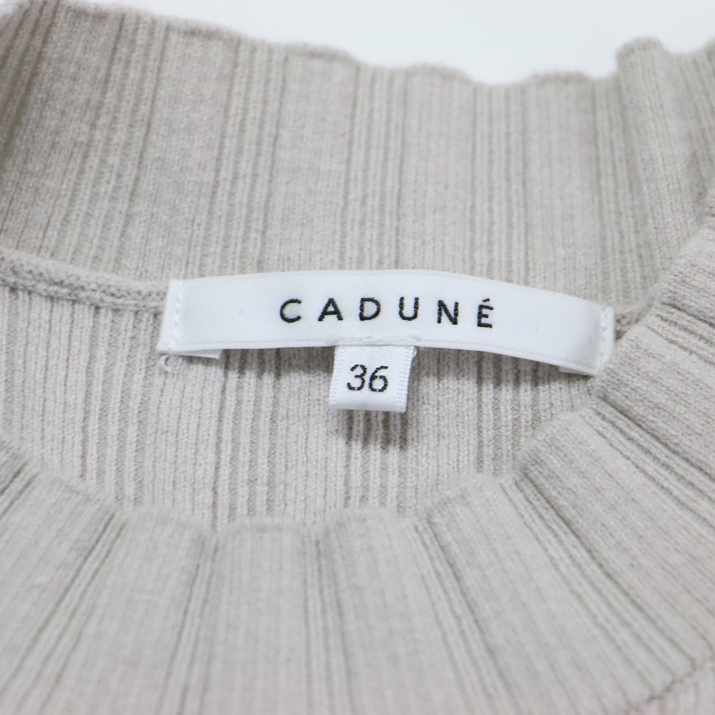 ギャザースリーブ リブニットワンピース / ドレス 長袖 クルーネック ロング丈 Aライン フレア コットン