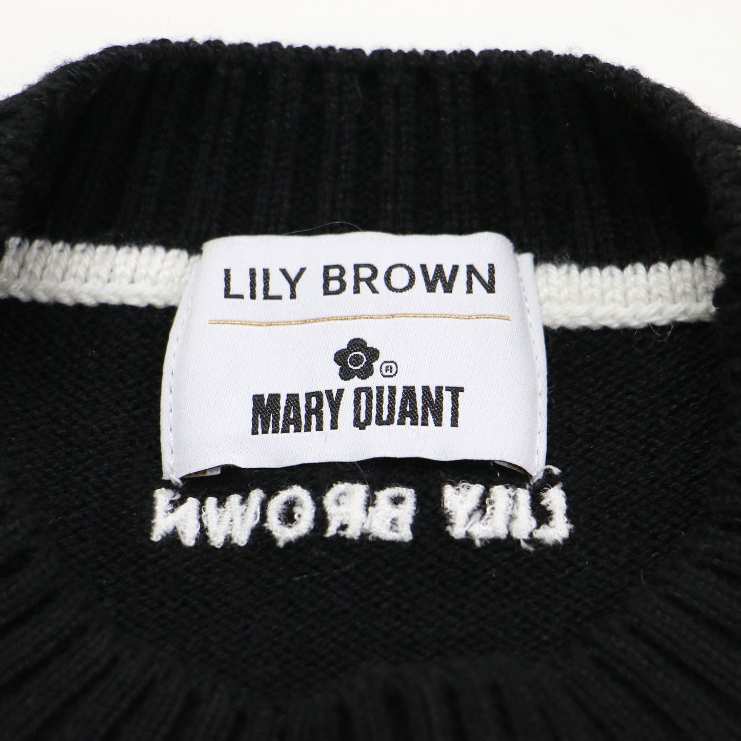 × MARY QUANT 23秋冬 ジャガード ニット / プルオーバー ショート丈 クルーネック 長袖 フラワーモチーフ ウール